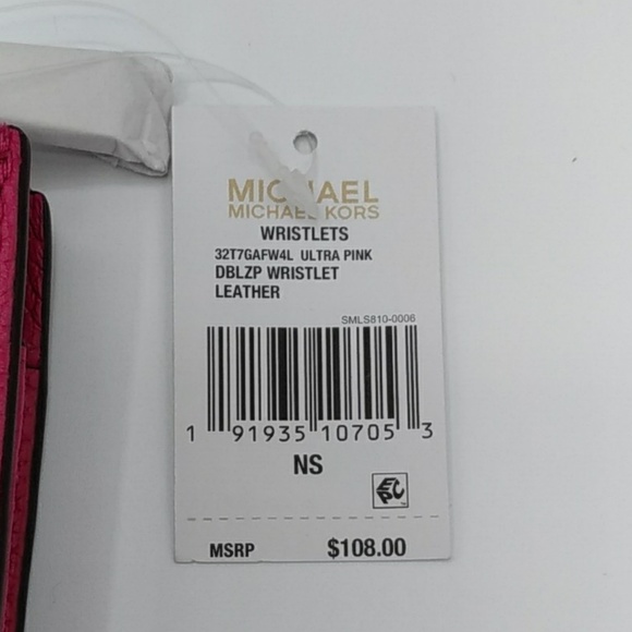 MK Adele smartphone wristlet Ultra Pink - Picture 4 of 5